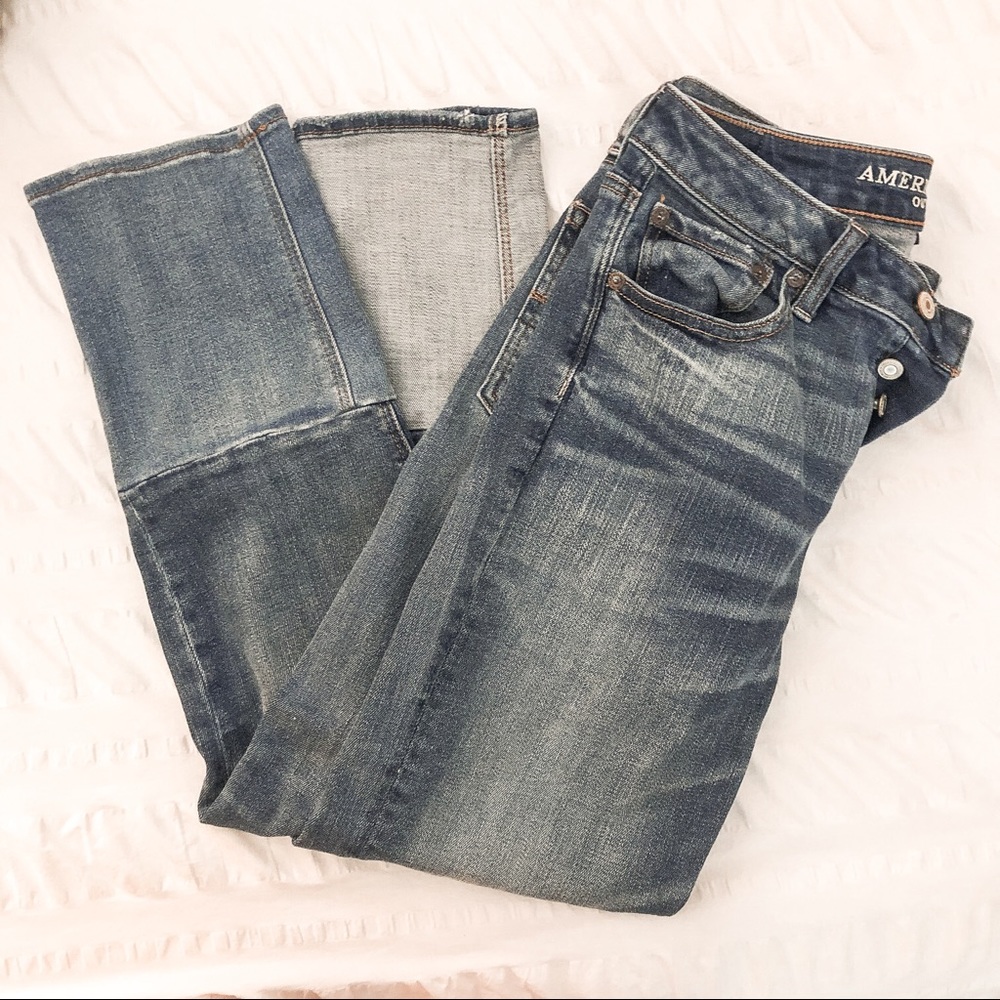 American Eagle Vintage Hi-Rise Patched Jeans
